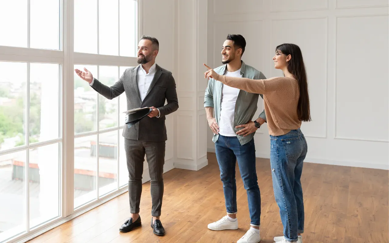 Real Estate Agents served by Shore Fix It in Sarasota